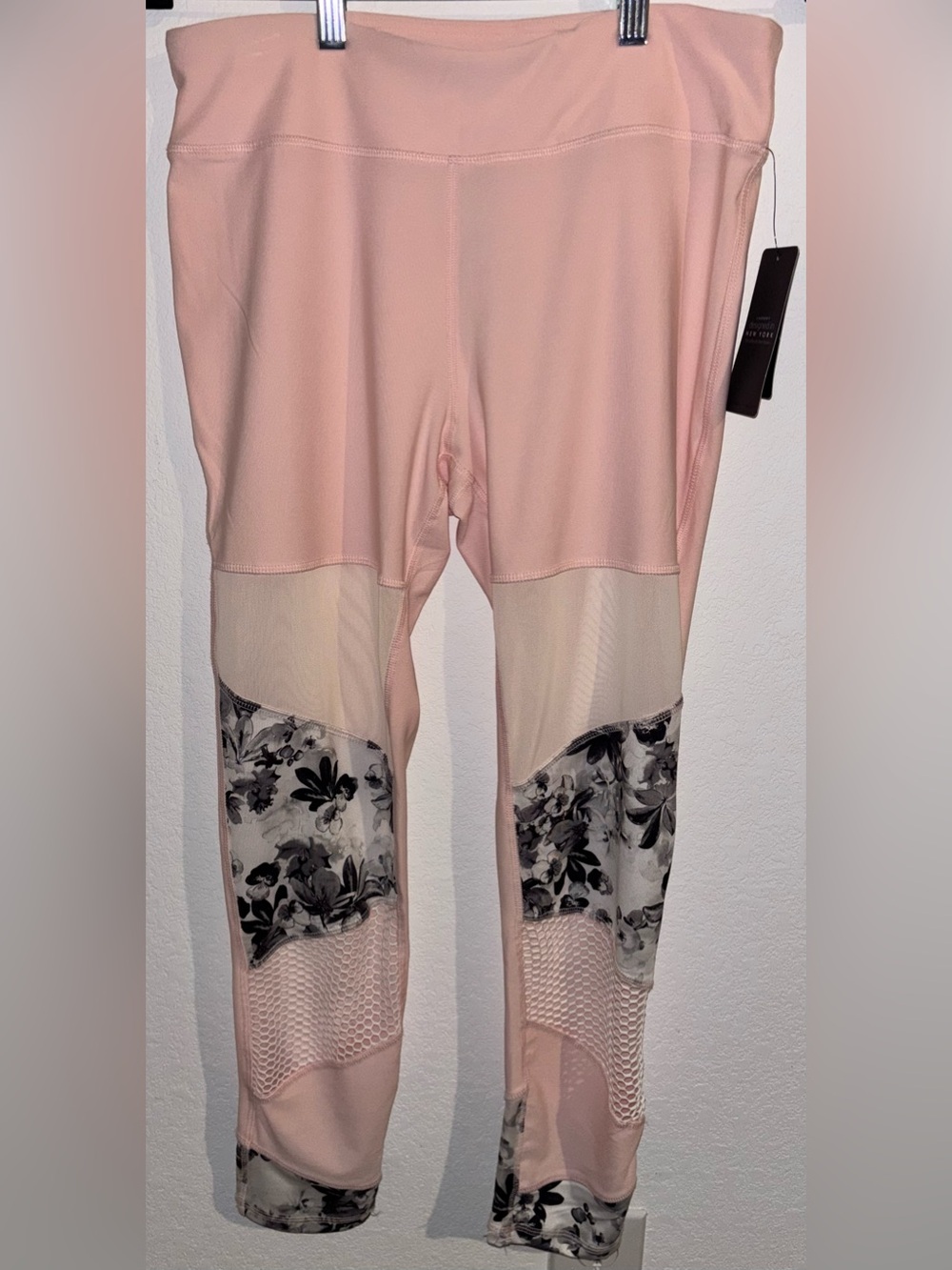 New York Laundry Pink Floral Mesh Panel Leggings